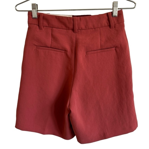 Aritzia Wilfred Effortless Short- Long, Sienna Red, Size 2 - Picture 4 of 7